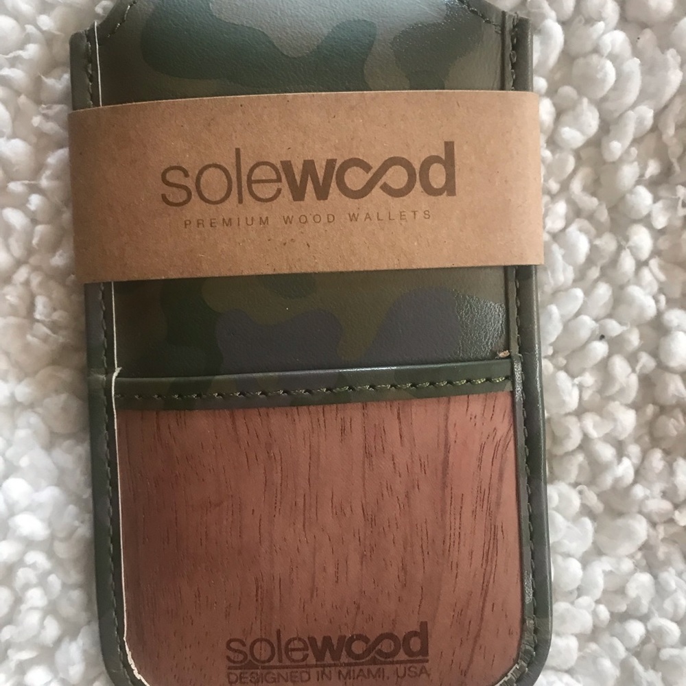 CARD SOLEWOOD WALLET
